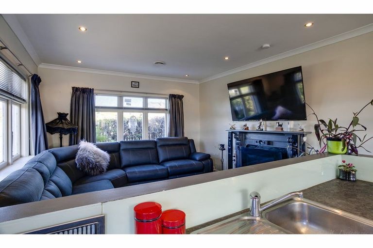 Photo of property in 229 North Street, West End, Timaru, 7910