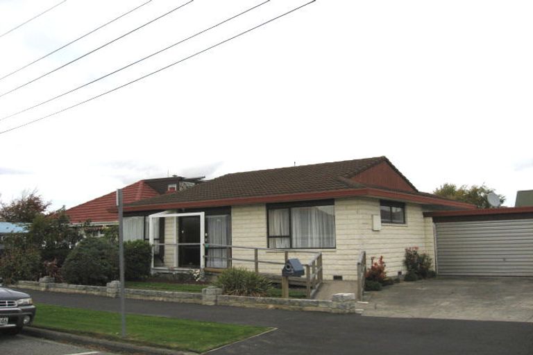 Photo of property in 1/4 Halliwell Avenue, Papanui, Christchurch, 8052