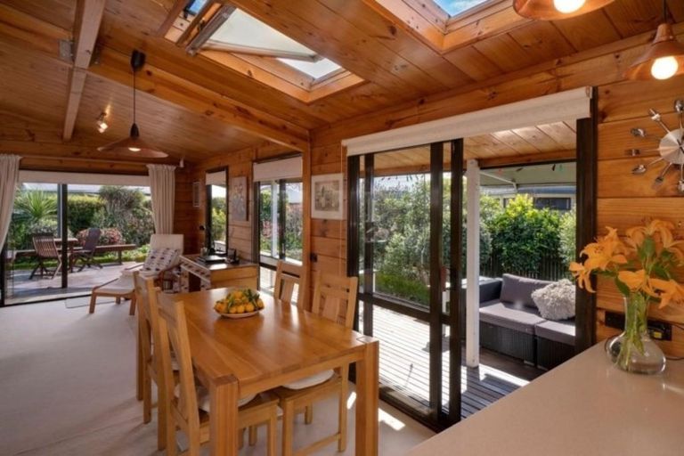 Photo of property in 14 Centennial Road, Tahunanui, Nelson, 7011