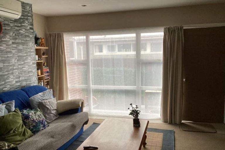 Photo of property in 2/254 Main Road North, Redwood, Christchurch, 8051