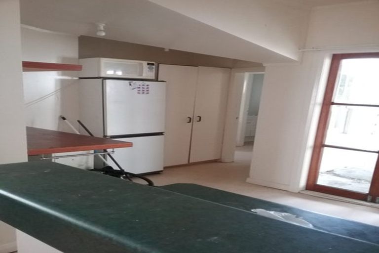 Photo of property in 12 Wilson Street, Newtown, Wellington, 6021