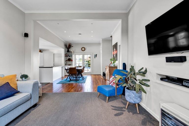 Photo of property in 272 Saunders Road, Okato, New Plymouth, 4381