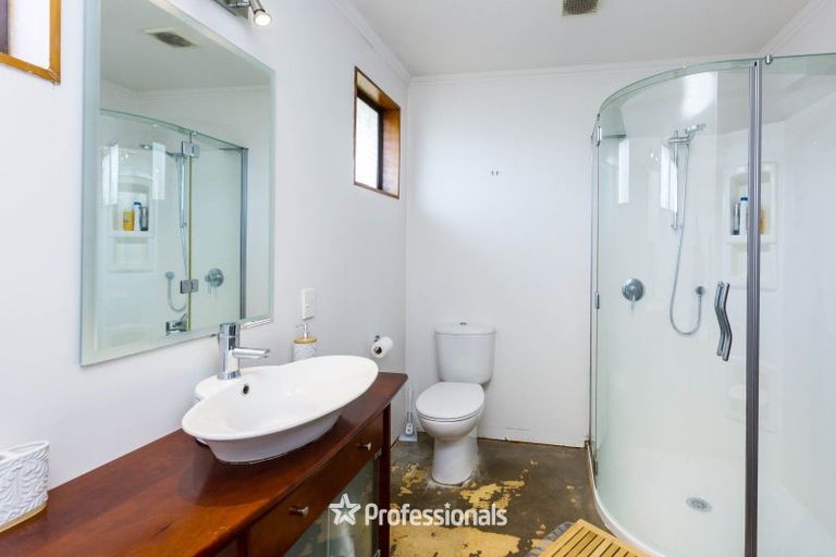 Photo of property in 5 Pempsey Street, Silverstream, Upper Hutt, 5019