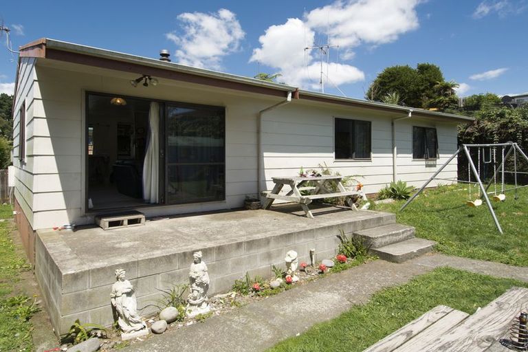 Photo of property in 7b Kaimai Place, Hairini, Tauranga, 3112