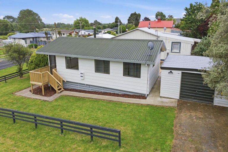 Photo of property in 10 Whitaker Street, Te Aroha, 3320