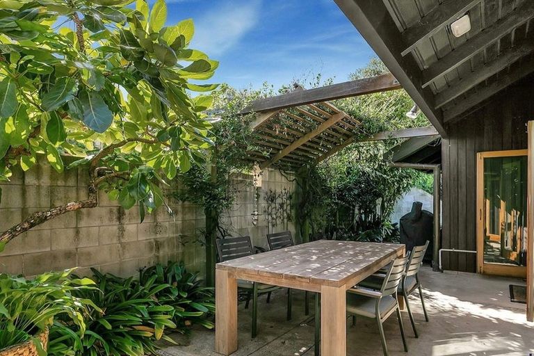 Photo of property in 14 Asbury Crescent, Campbells Bay, Auckland, 0630