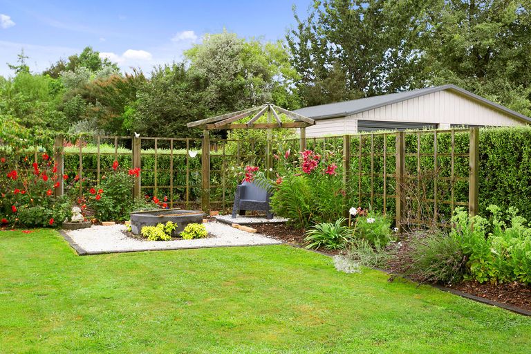 Photo of property in 43 Milton Street, Leamington, Cambridge, 3432