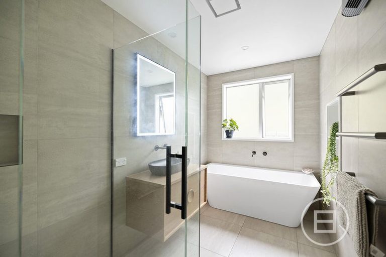 Photo of property in 7 Haines Way, Arthurs Point, Queenstown, 9371