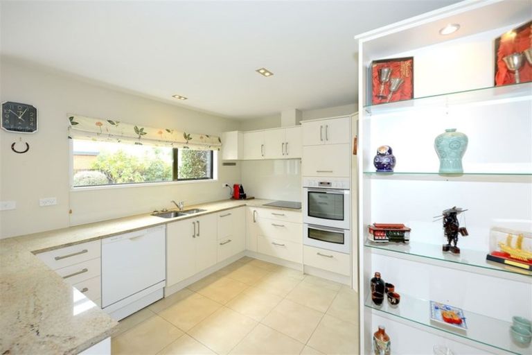 Photo of property in 36 Corfe Street, Ilam, Christchurch, 8041