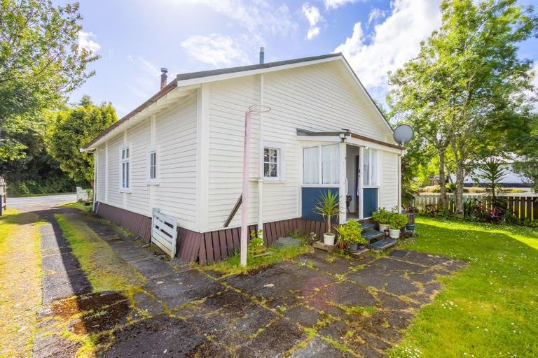 Photo of property in 16 River Road, Taumarunui, 3920