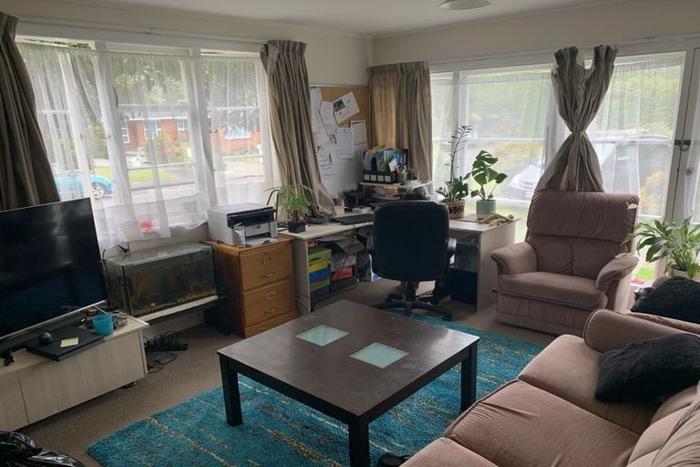 Photo of property in 63a Oregon Drive, Maoribank, Upper Hutt, 5018