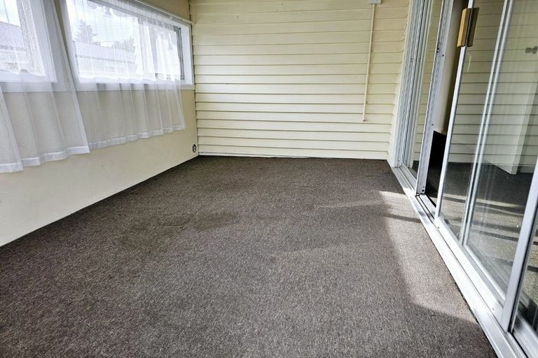 Photo of property in 179 Wainuiomata Road, Wainuiomata, Lower Hutt, 5014