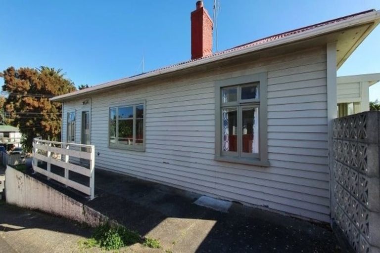 Photo of property in 34 Konini Street, Tawhero, Whanganui, 4501