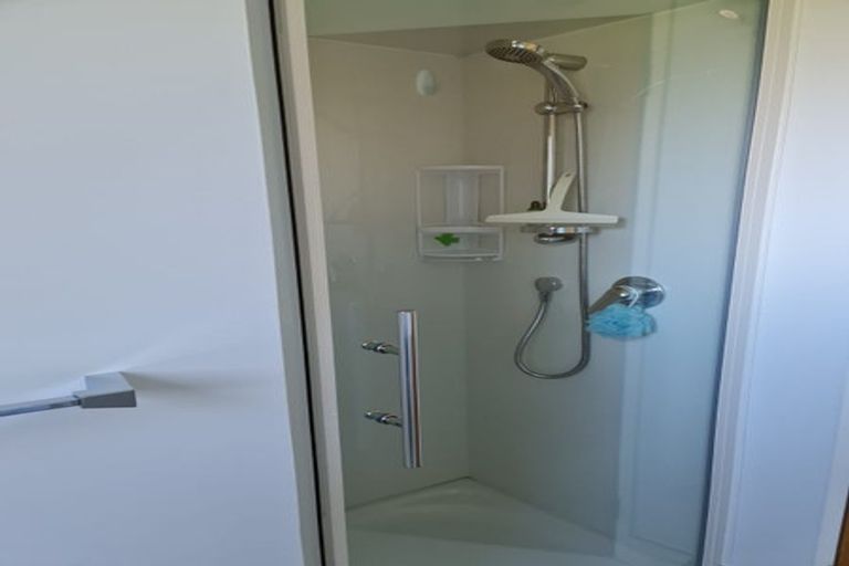 Photo of property in 29 Westhaven Drive, Tawa, Wellington, 5028
