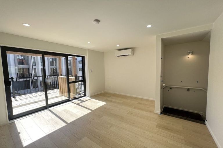 Photo of property in 97 Settlers Avenue, Hobsonville, Auckland, 0618