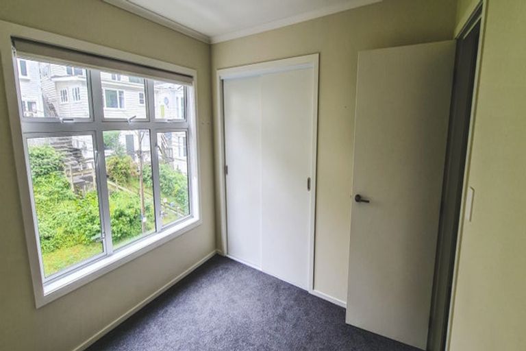 Photo of property in 31 Adams Terrace, Aro Valley, Wellington, 6021