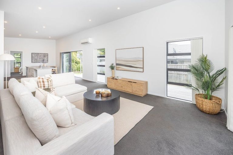 Photo of property in 13 Gregson Drive, Huntly, 3700