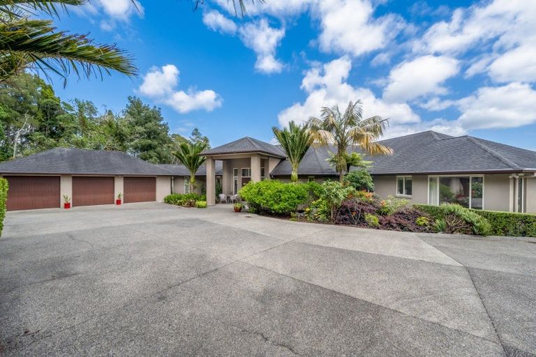 Photo of property in 509 Whitford Road, Whitford, Howick, 2571