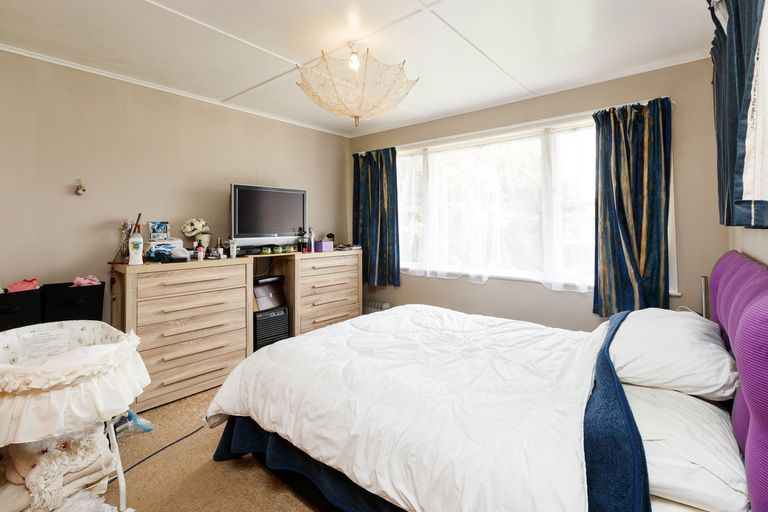 Photo of property in 582 Pioneer Highway, Highbury, Palmerston North, 4412