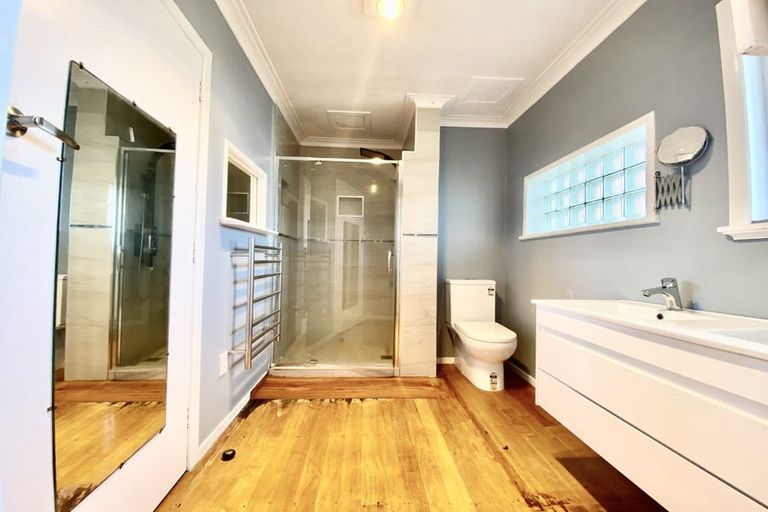 Photo of property in 55 Great South Road, Papatoetoe, Auckland, 2025