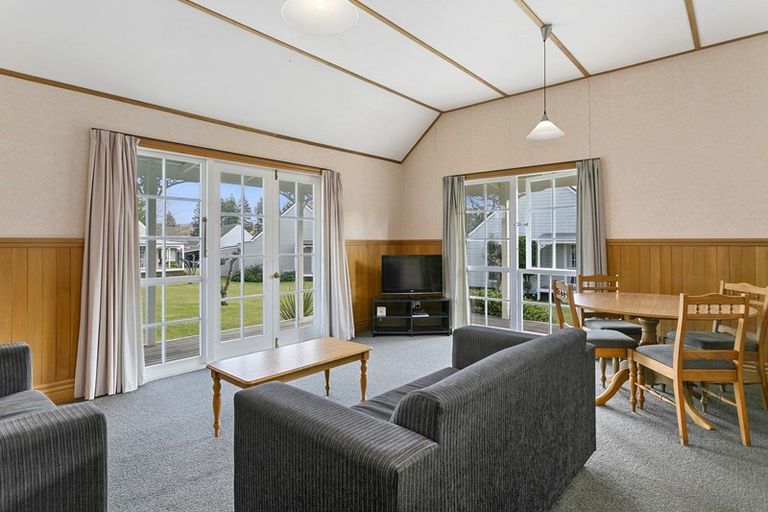 Photo of property in 6/30 Sorrento Drive, Rangatira Park, Taupo, 3330