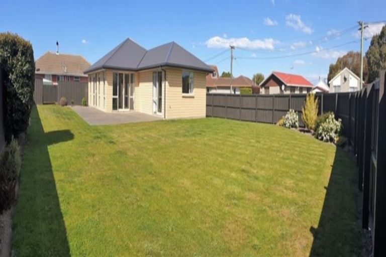 Photo of property in 9 Sandown Crescent, Aranui, Christchurch, 8061