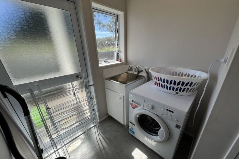 Photo of property in 56a Newton Place, Westbrook, Palmerston North, 4412