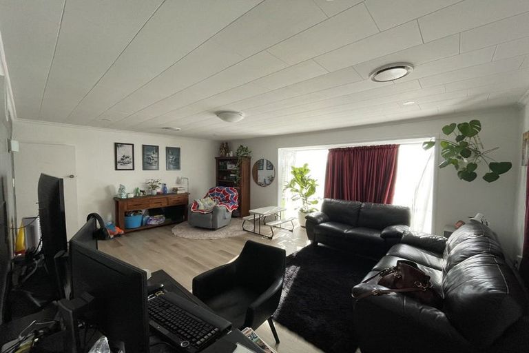 Photo of property in 295c Huatoki Street, Upper Vogeltown, New Plymouth, 4310