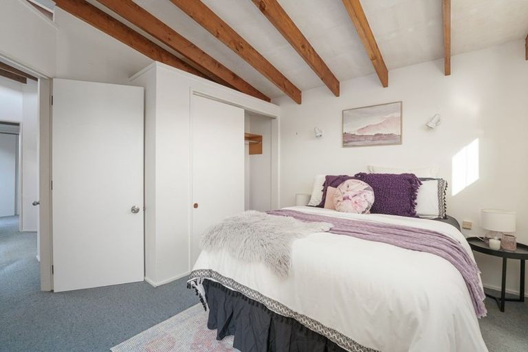 Photo of property in 20 Simcox Street, Otaki Beach, Otaki, 5512