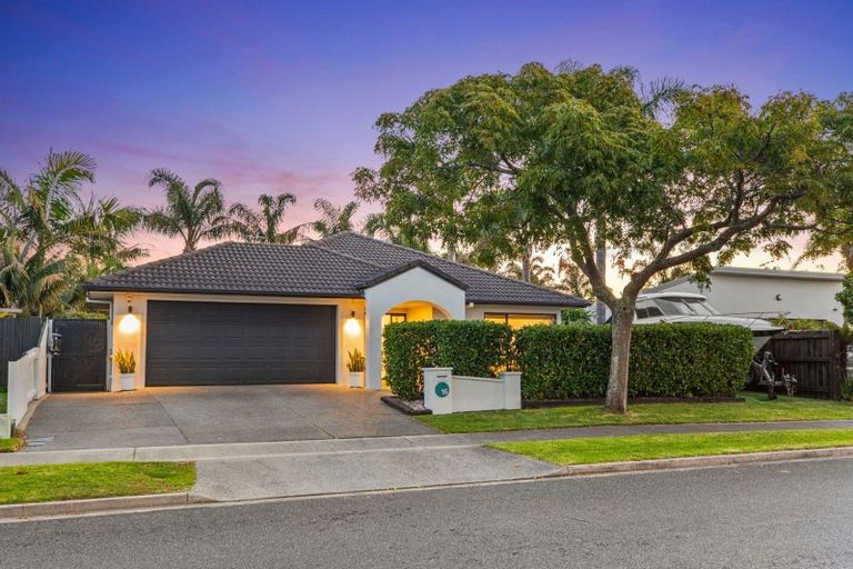 Photo of property in 16 Oriental Parade, Papamoa Beach, Papamoa, 3118