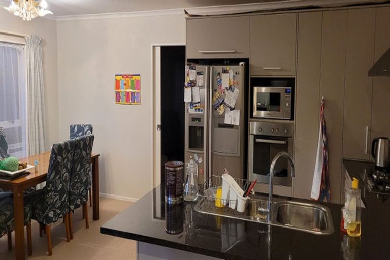 Photo of property in 4 Stamford Crescent, Flat Bush, Auckland, 2019