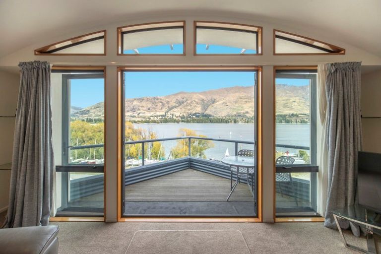 Photo of property in 141 Lakeside Road, Wanaka, 9305