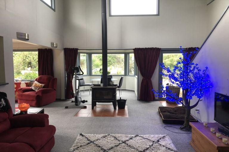 Photo of property in 17 Riveredge Terrace, Ohau, Levin, 5570