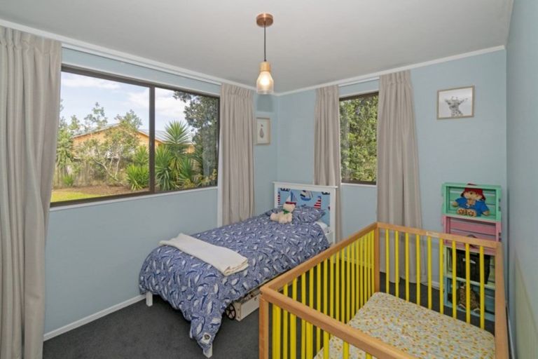 Photo of property in 15 Protea Crescent, Whitianga, 3510