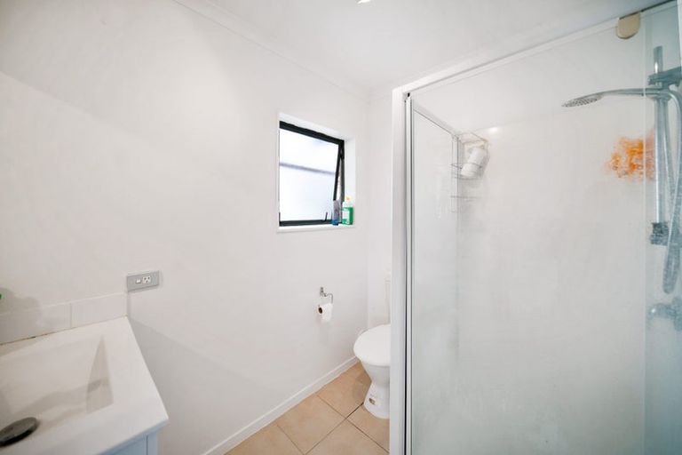 Photo of property in 16 Grangewood Close, Favona, Auckland, 2024