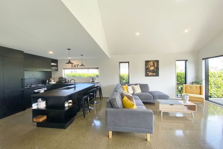 Photo of property in 30 Allard Street, Edgeware, Christchurch, 8013