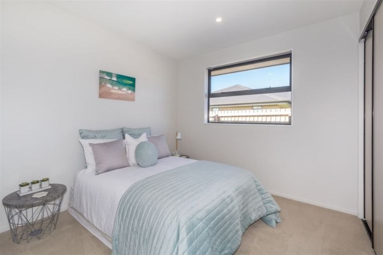 Photo of property in 19 Bradbury Avenue, Rolleston, 7614