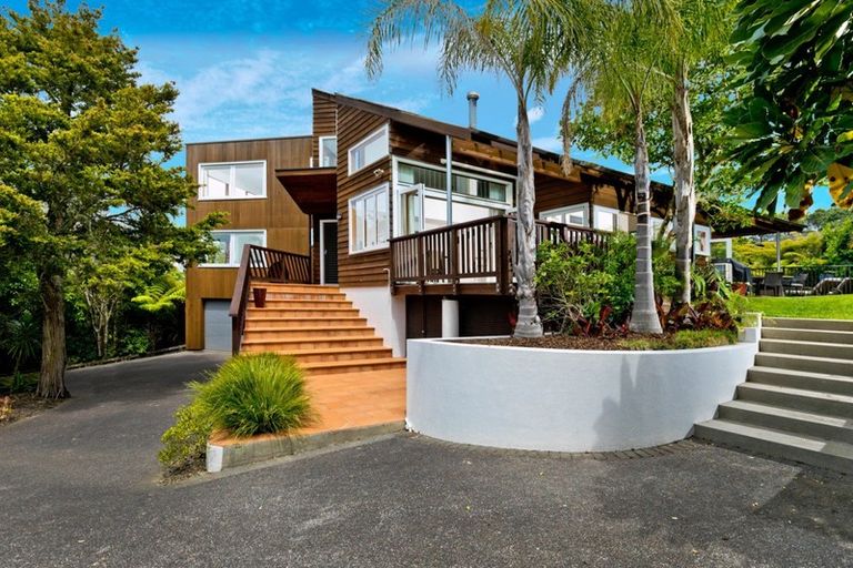 Photo of property in 24b Channel View Road, Campbells Bay, Auckland, 0630