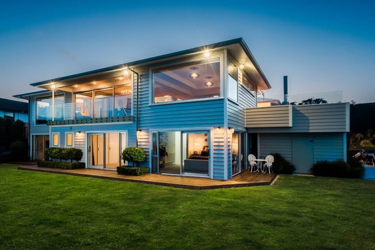 Photo of property in 93 Easther Crescent, Kew, Dunedin, 9012