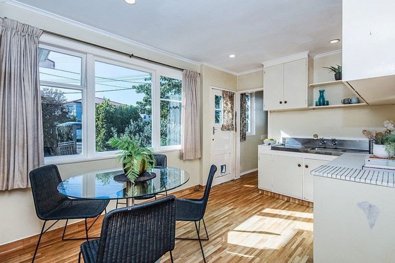 Photo of property in 55 Ohariu Road, Johnsonville, Wellington, 6037