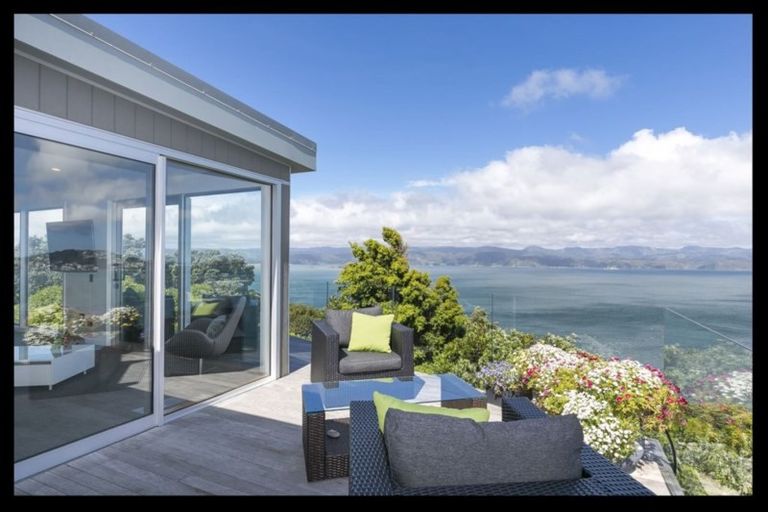 Photo of property in 50 Homebush Road, Khandallah, Wellington, 6035