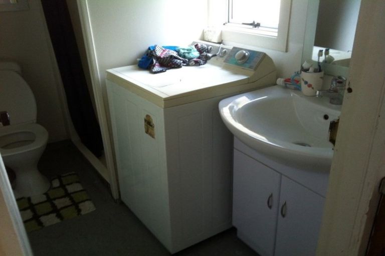 Photo of property in 23 Dundas Street, North Dunedin, Dunedin, 9016