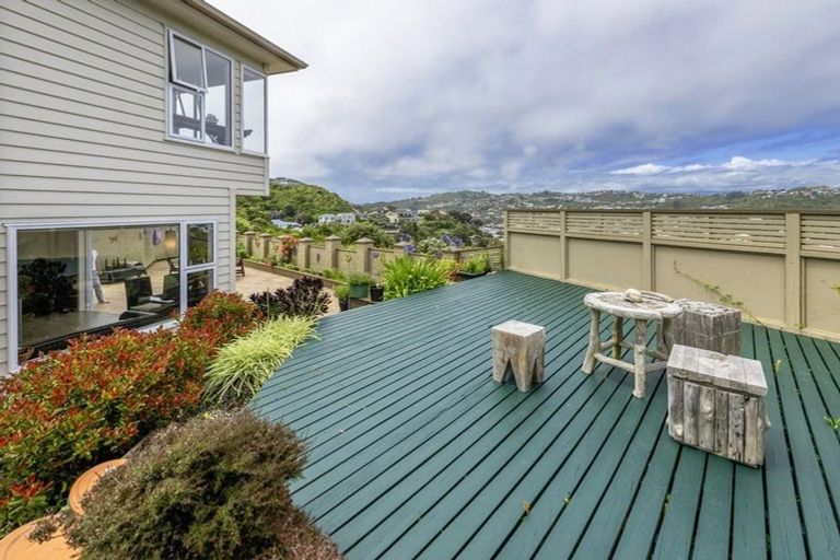 Photo of property in 11 Dart Crescent, Island Bay, Wellington, 6023