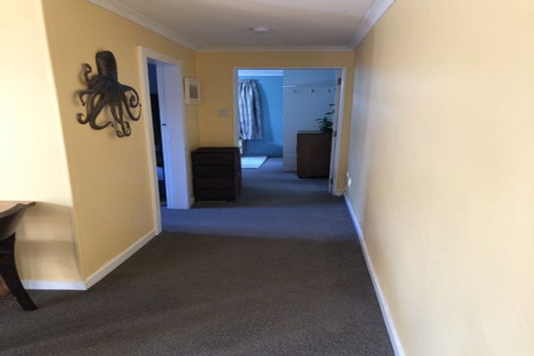 Photo of property in 12 Cheshire Street, Wilton, Wellington, 6012