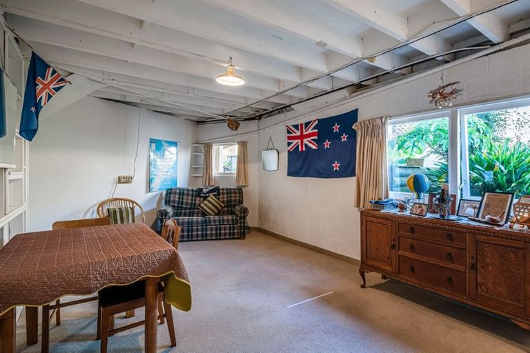 Photo of property in 53 Stanley Avenue, Milford, Auckland, 0620