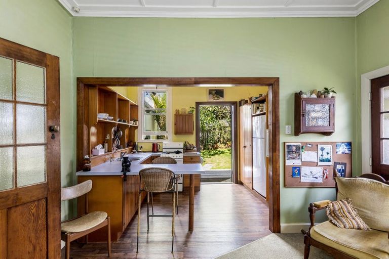 Photo of property in 64 Warnock Street, Westmere, Auckland, 1022