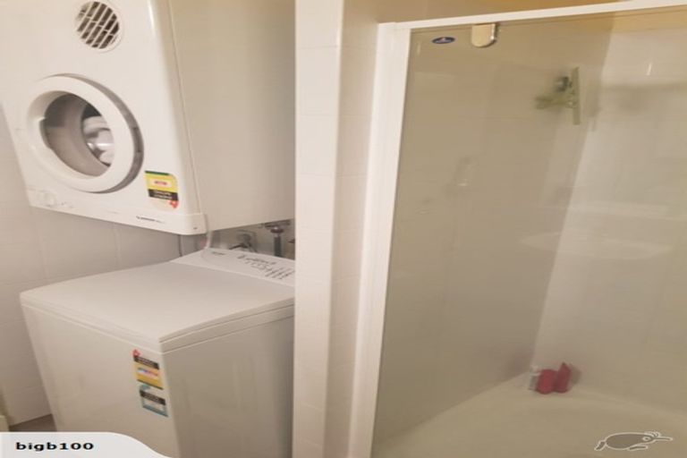 Photo of property in Kelvin House, 1b/16 The Terrace, Wellington Central, Wellington, 6011