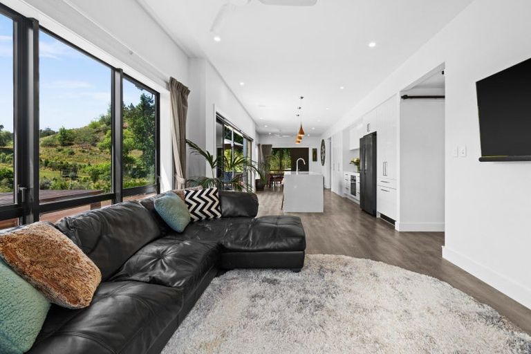 Photo of property in 157 Durham Drive, Havelock North, 4130