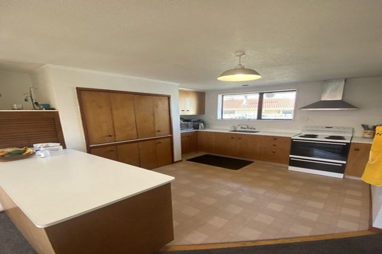 Photo of property in 10 Coleraine Street, Cromwell, 9310