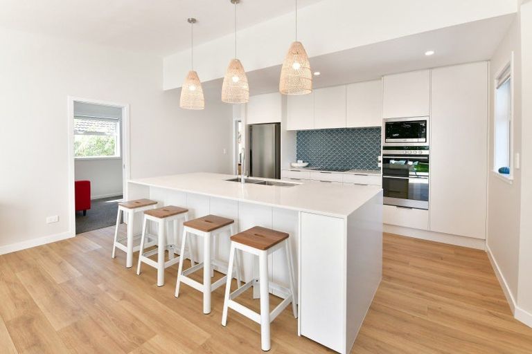 Photo of property in 20 Glamis Avenue, Manly, Whangaparaoa, 0930